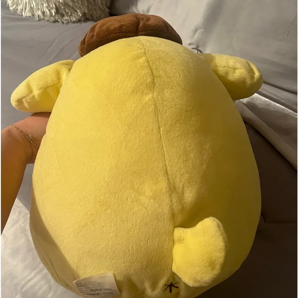 Pompompurin Valentines plush - Picture 3 of 3